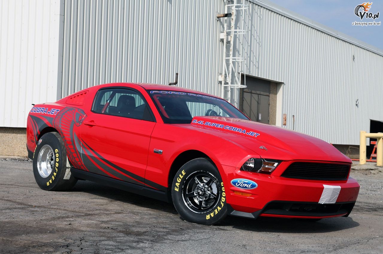 Ford Mustang Cobra Jet model na rok 2012
