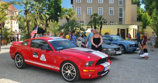 Mustang Race
