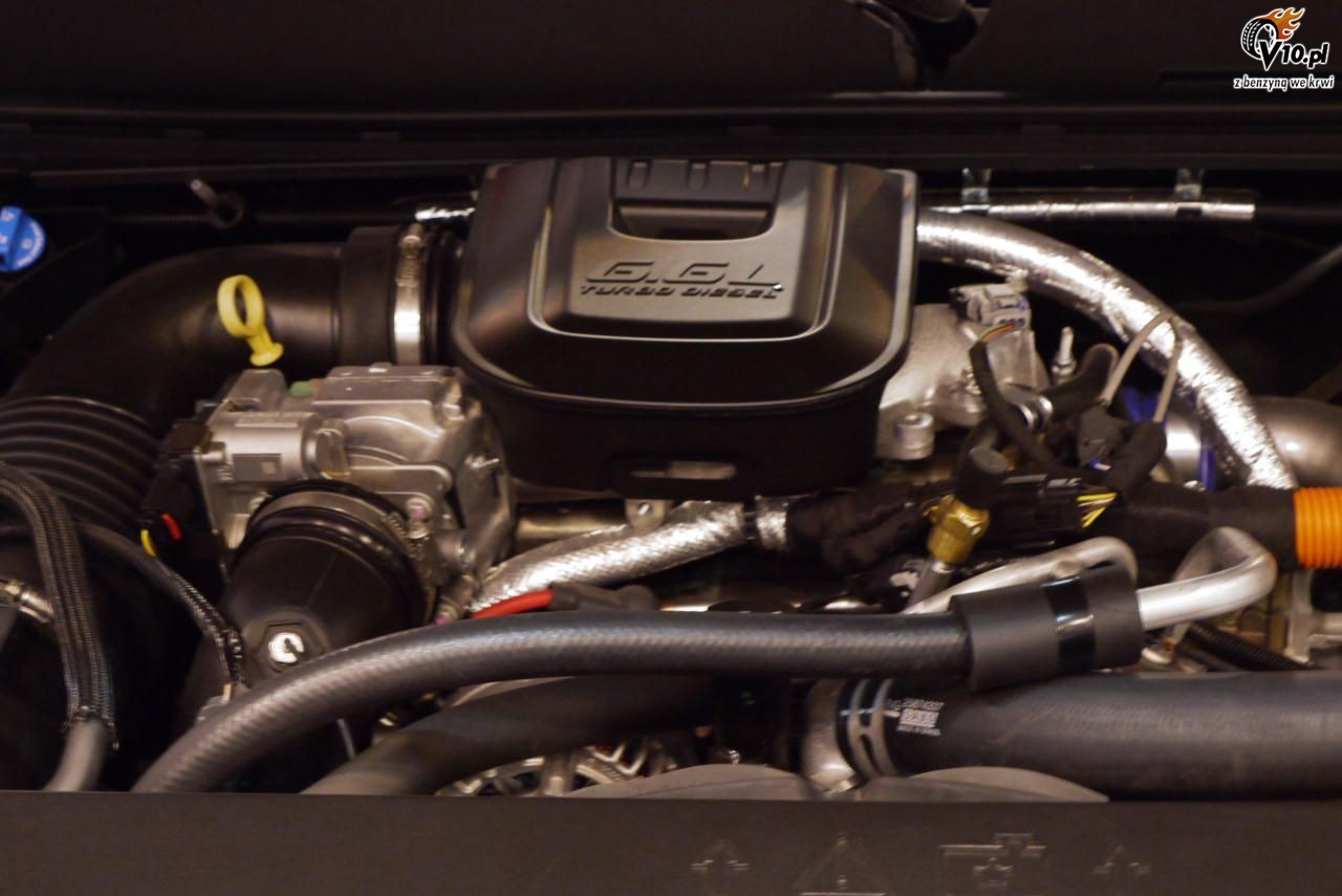GMC Sierra Denali HD model 2011
