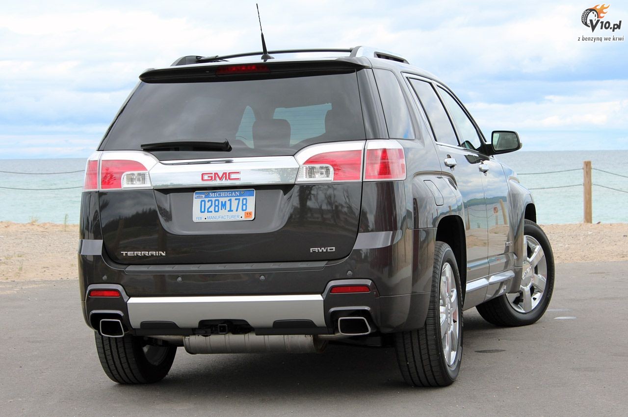 GMC Terrain Denali model na rok 2013