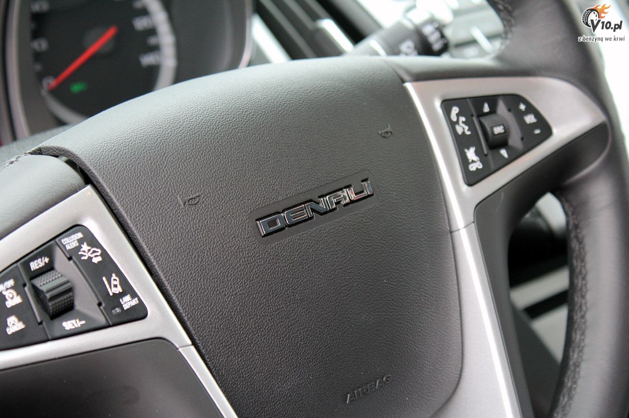 GMC Terrain Denali model na rok 2013
