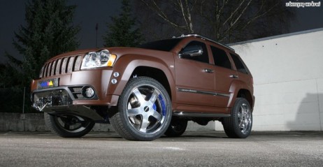 Jeep Grand Cherokee SRT8 Dune