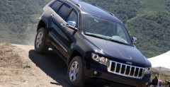 Jeep Grand Cherokee Overland model 2011