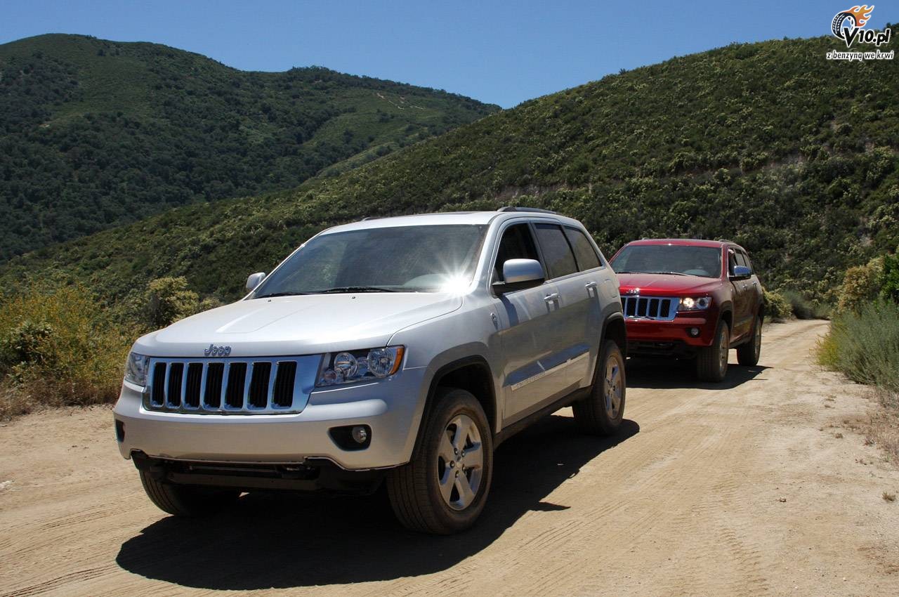 Jeep Grand Cherokee Overland model 2011
