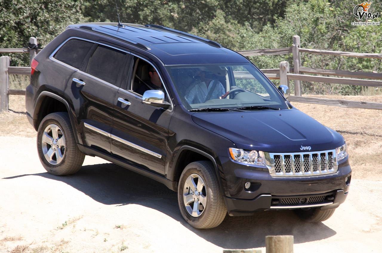 2011 Jeep grand cherokee overland video #2