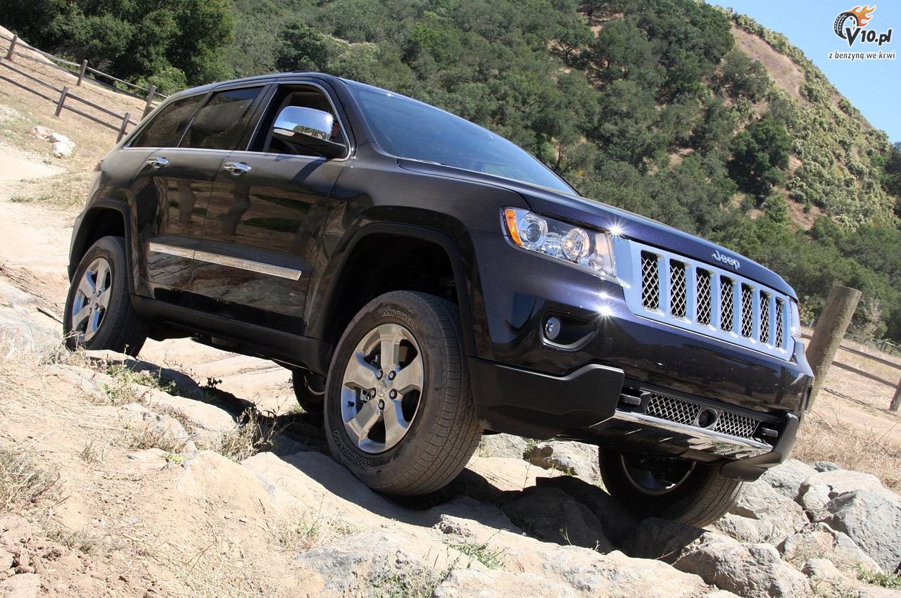 Jeep Grand Cherokee Overland model 2011