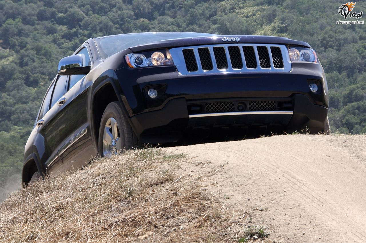 Jeep Grand Cherokee Overland model 2011
