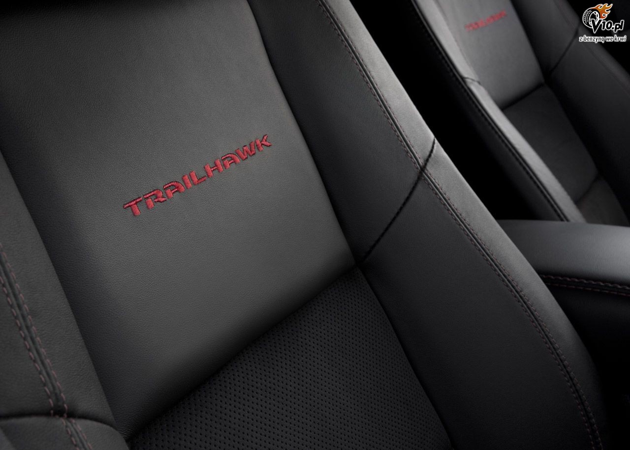 Jeep Grand Cherokee Trailhawk model 2013