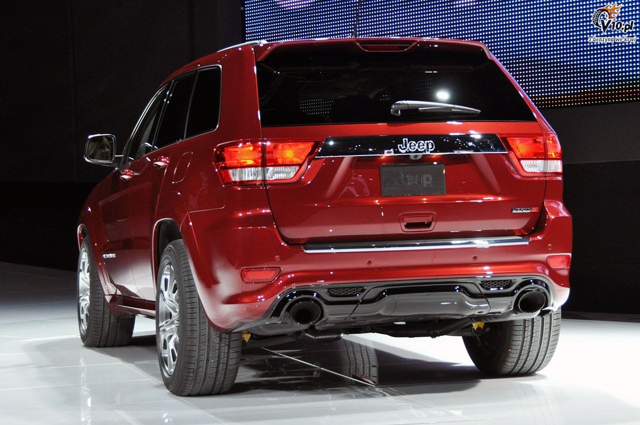 Jeep Grand Cherokee SRT8 model 2012