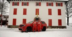 Grand Cherokee SRT8 Rosso Corsa - nowa bryka Alonso i Massy