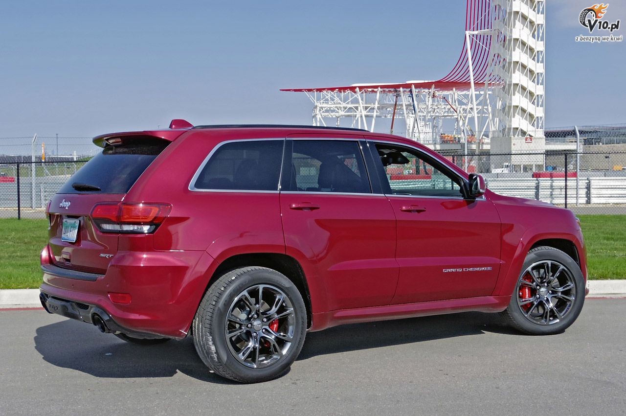 Jeep Grand Cherokee SRT8 model na rok 2014