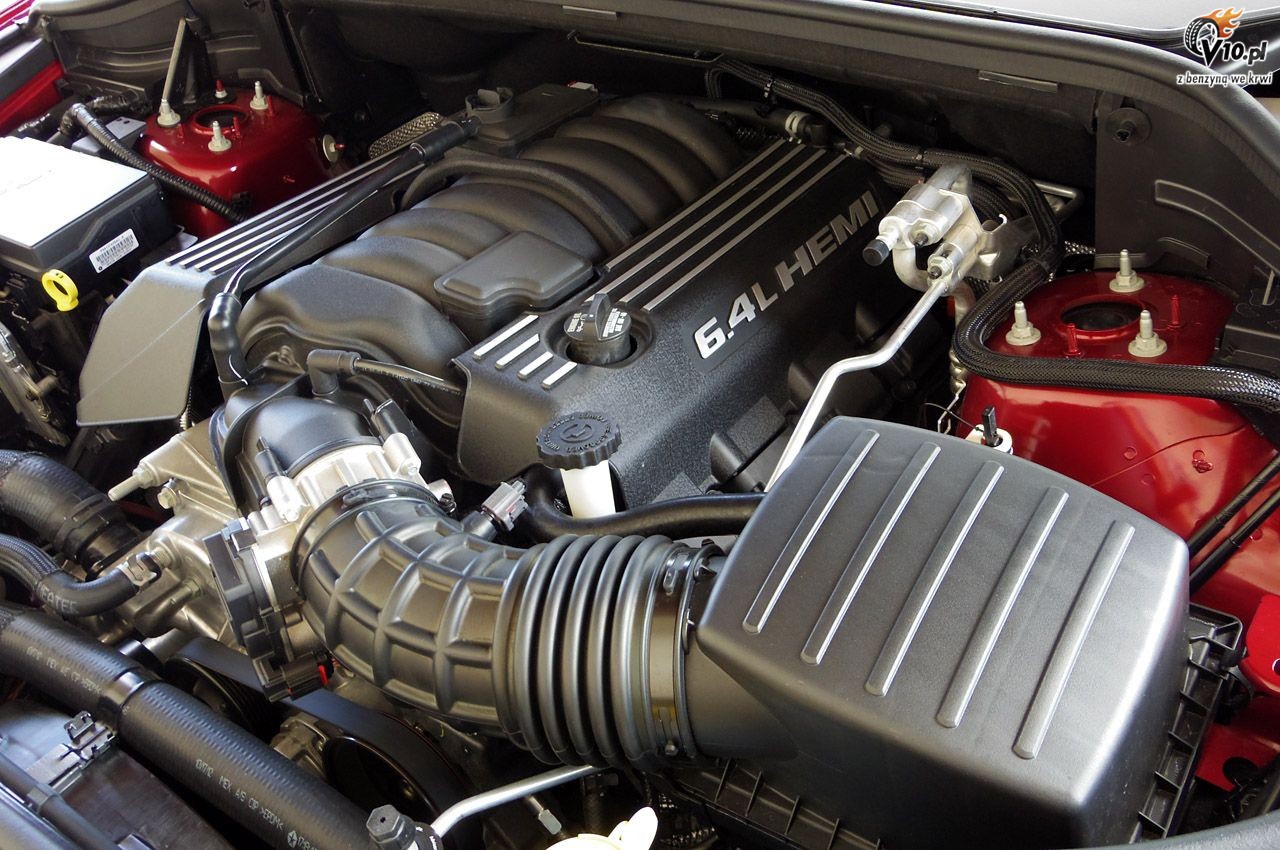 Jeep Grand Cherokee SRT8 model na rok 2014