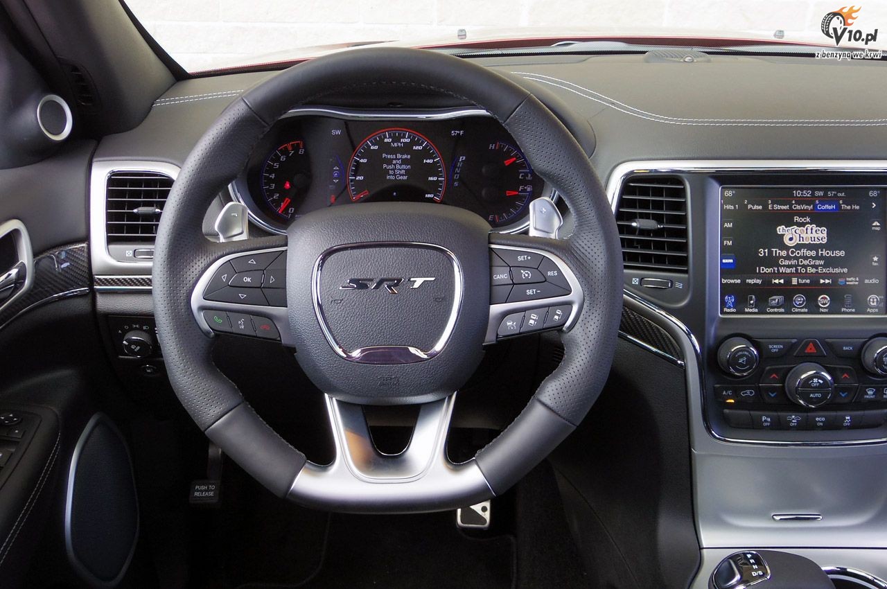 Jeep Grand Cherokee SRT8 model na rok 2014