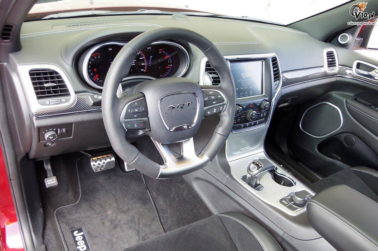 Jeep Grand Cherokee SRT8 model na rok 2014