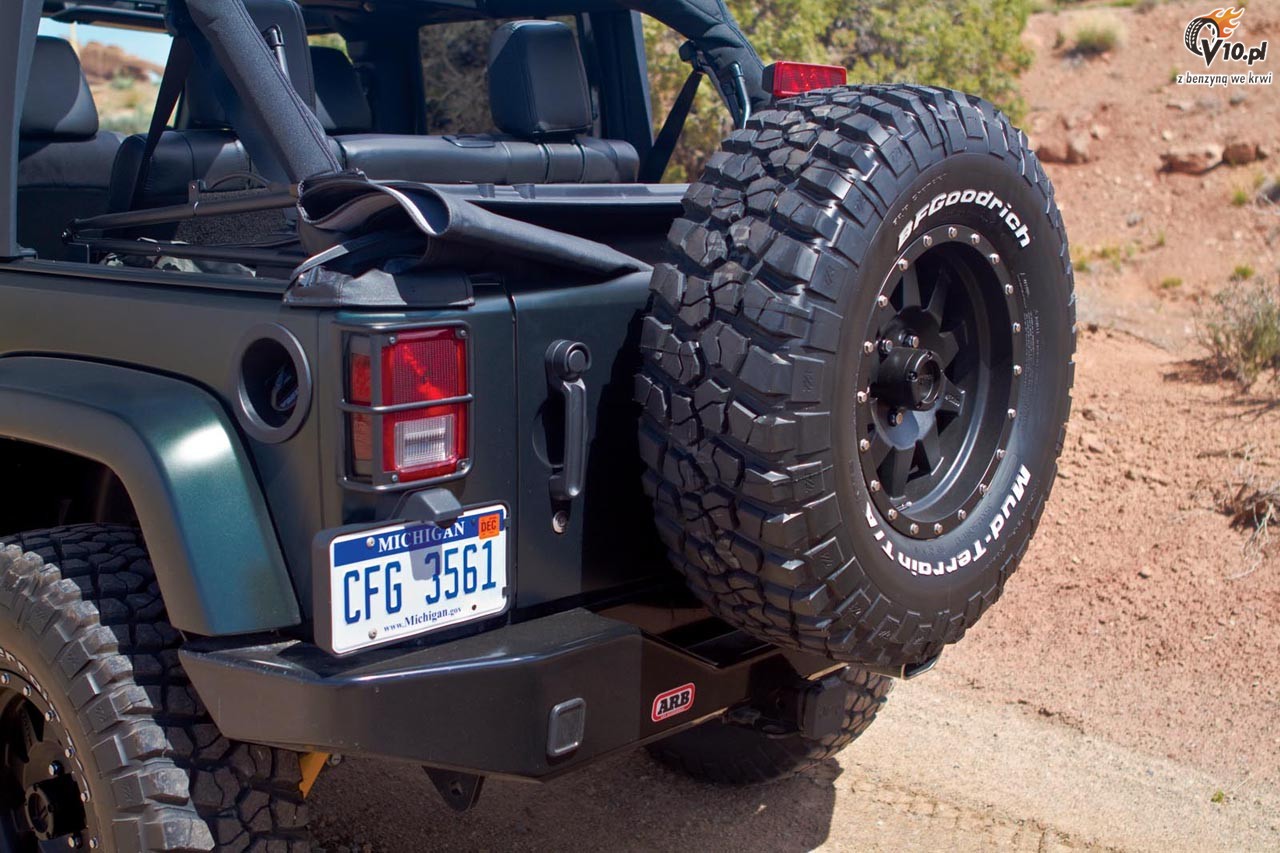 Xplore Jeep