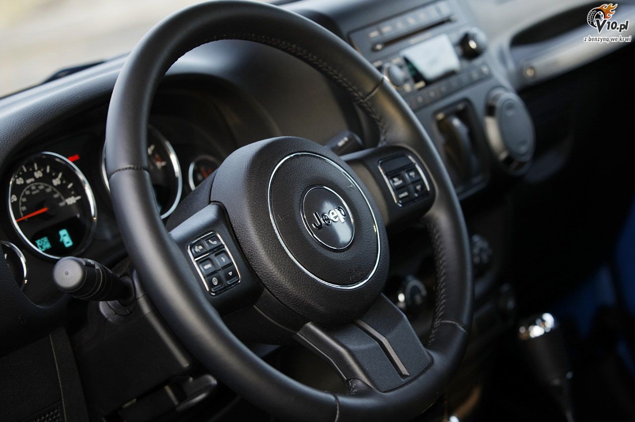 Jeep Wrangler Sport model 2012