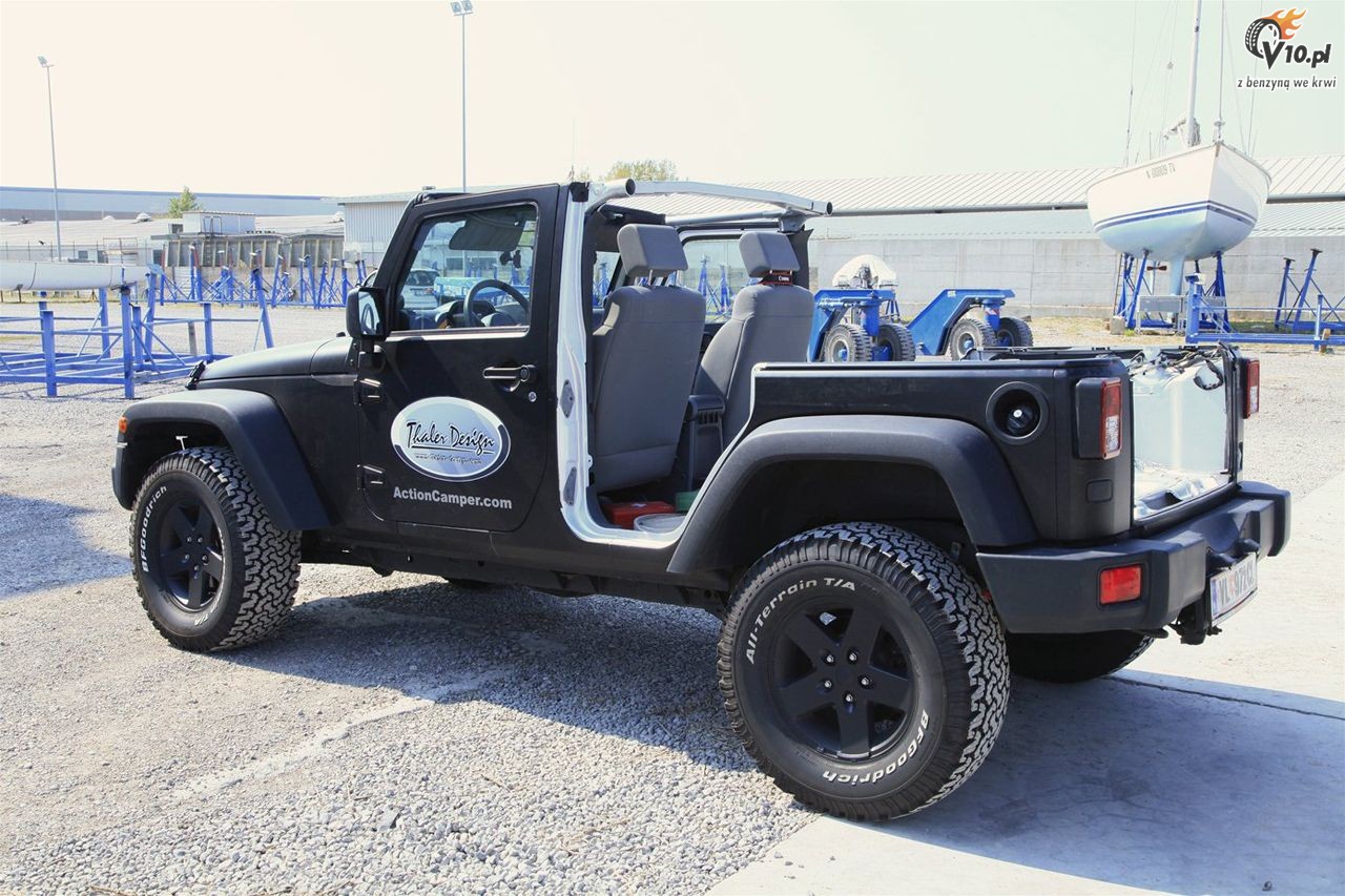 38 Jeep wrangler