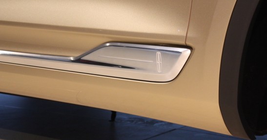 Lincoln MKX Concept