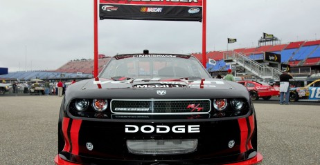 Nascar Dodge Challenger