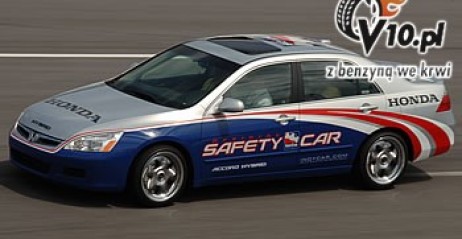 Honda Accord Hybrid pace car