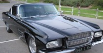 Dual-Ghia L6.4 od Barris Kustom