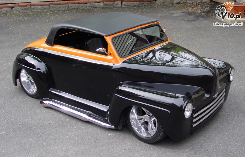 1948 Ford Coupe od Seney2
