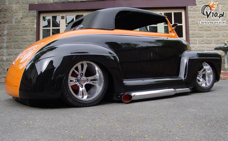 1948 Ford Coupe od Seney2