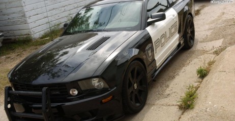 Transformers Barricade Mustang Saleen