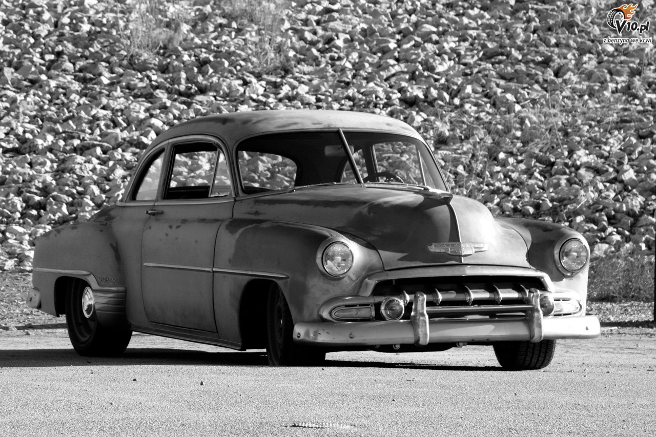 SEMA 2011 - Chevy Deluxe Business Coupe 1952 Derelict