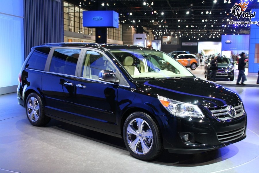 Chrysler town and country vw routan #5