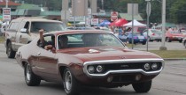 Muscle cars podczas Parady w Woodward 2010