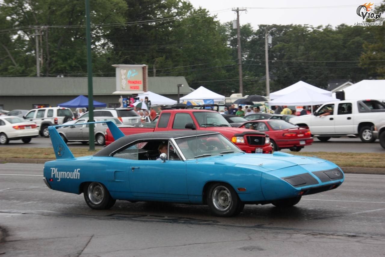 Muscle cars podczas Parady w Woodward 2010