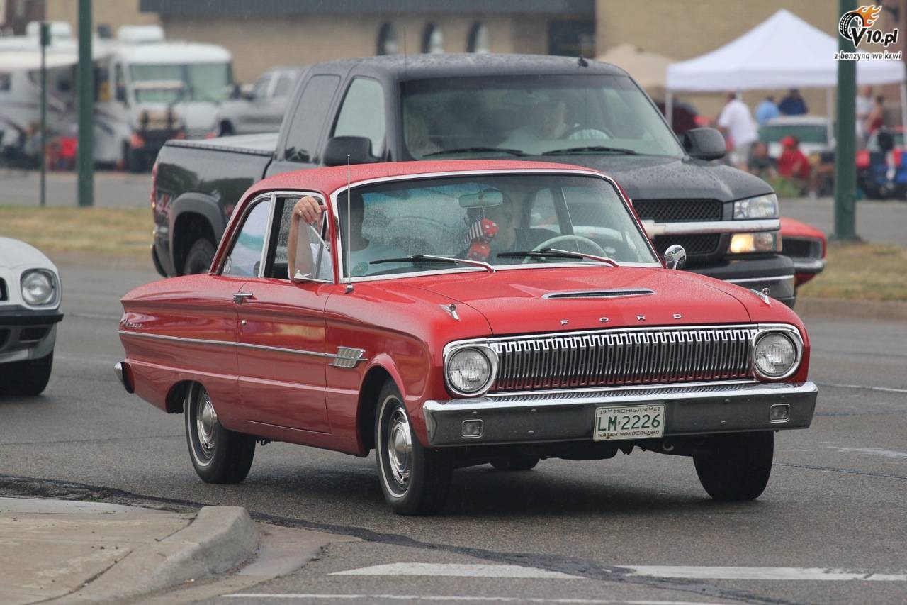 Muscle cars podczas Parady w Woodward 2010