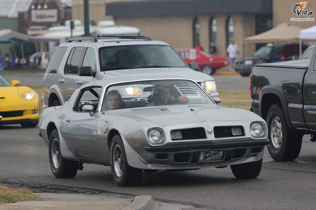 Muscle cars podczas Parady w Woodward 2010