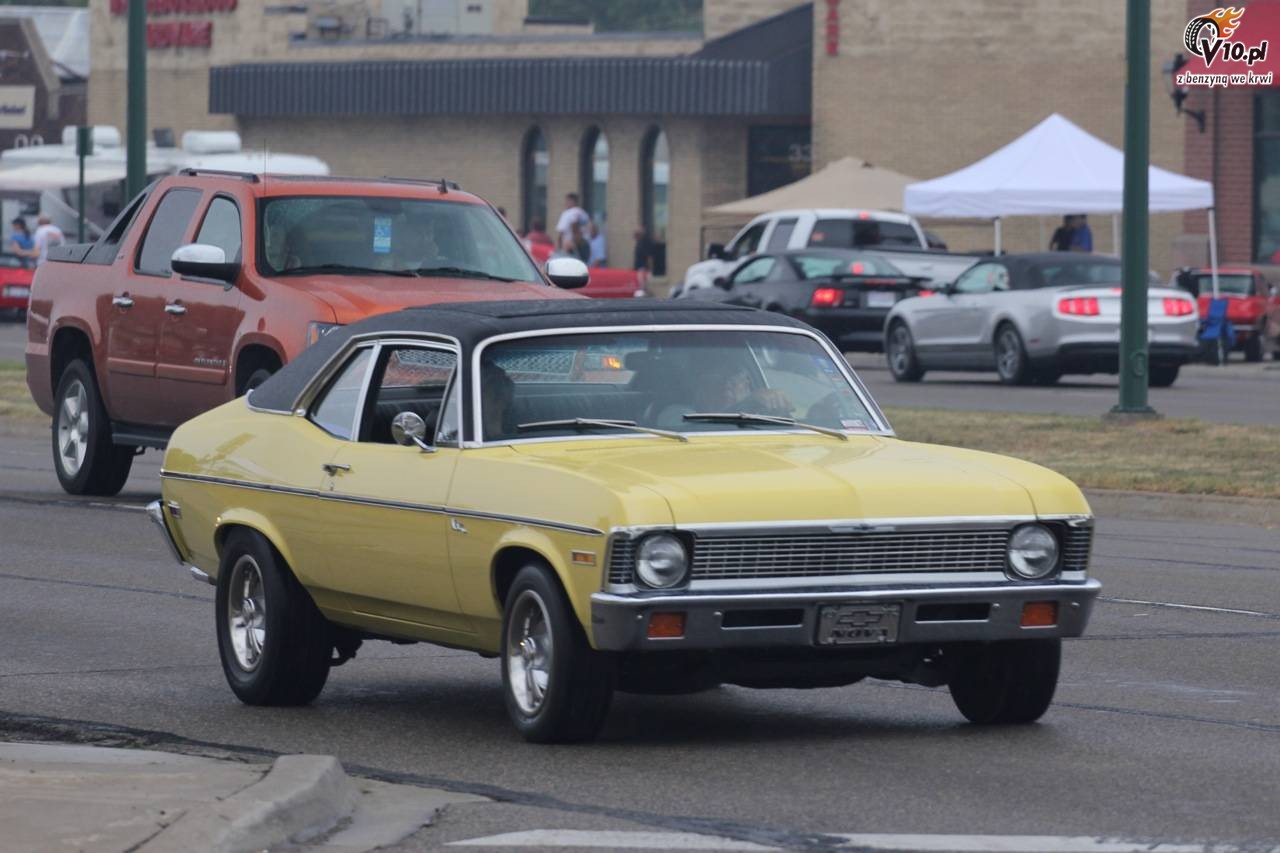 Muscle cars podczas Parady w Woodward 2010