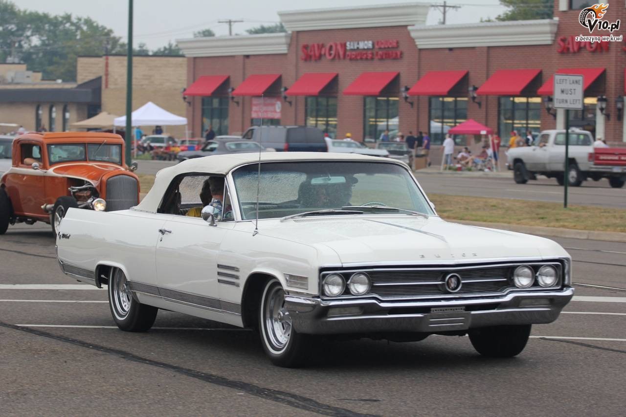 Muscle cars podczas Parady w Woodward 2010