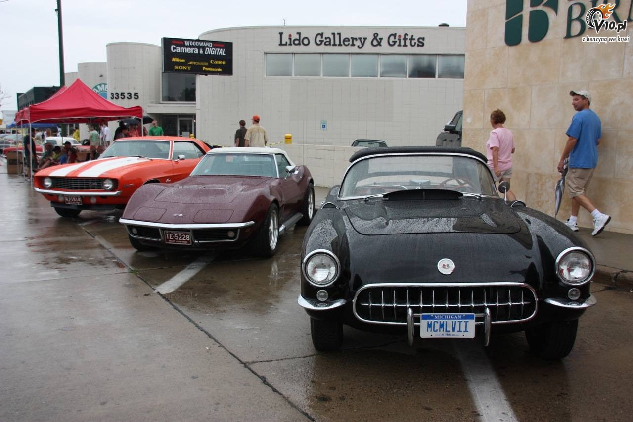 Muscle cars podczas Parady w Woodward 2010