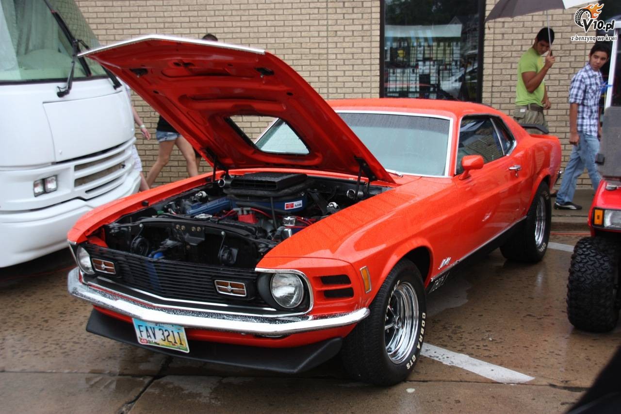 Muscle cars podczas Parady w Woodward 2010