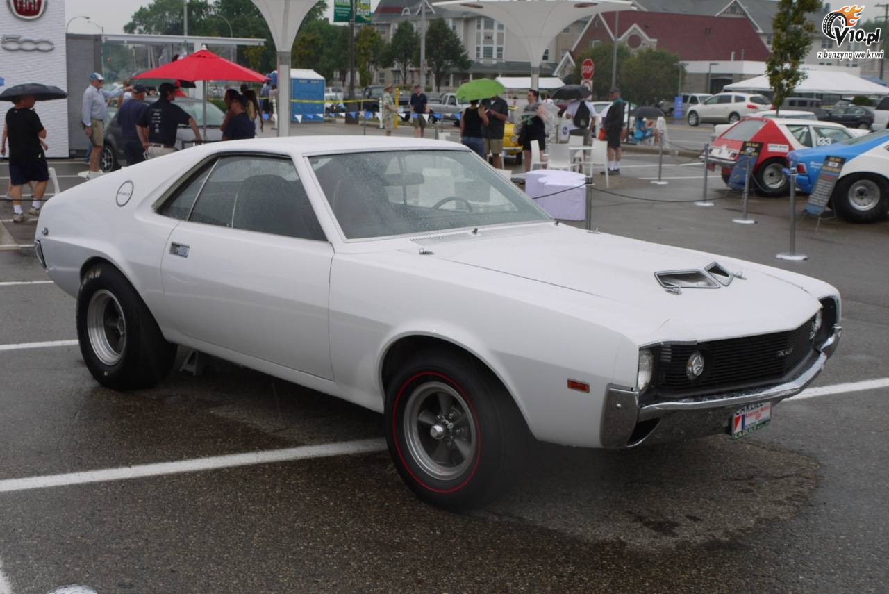 Muscle cars podczas Parady w Woodward 2010
