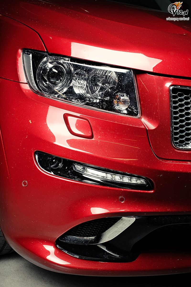 Jeep Grand Cherokee SRT8
