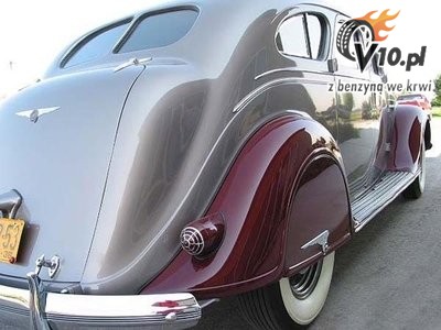 Chrysler Airflow