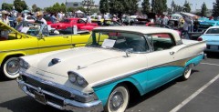 Ford Skyliner