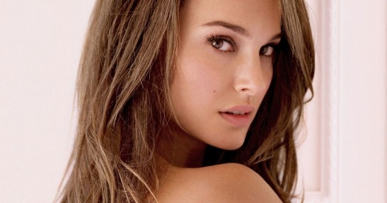 Natalie Portman jako Jackie Kennedy