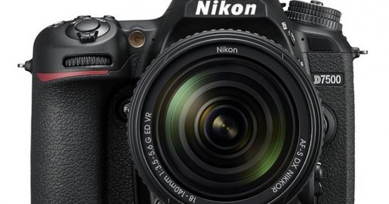 Nikon D7500