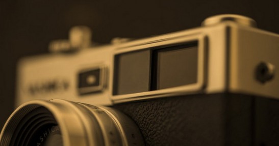 Yashica Y35