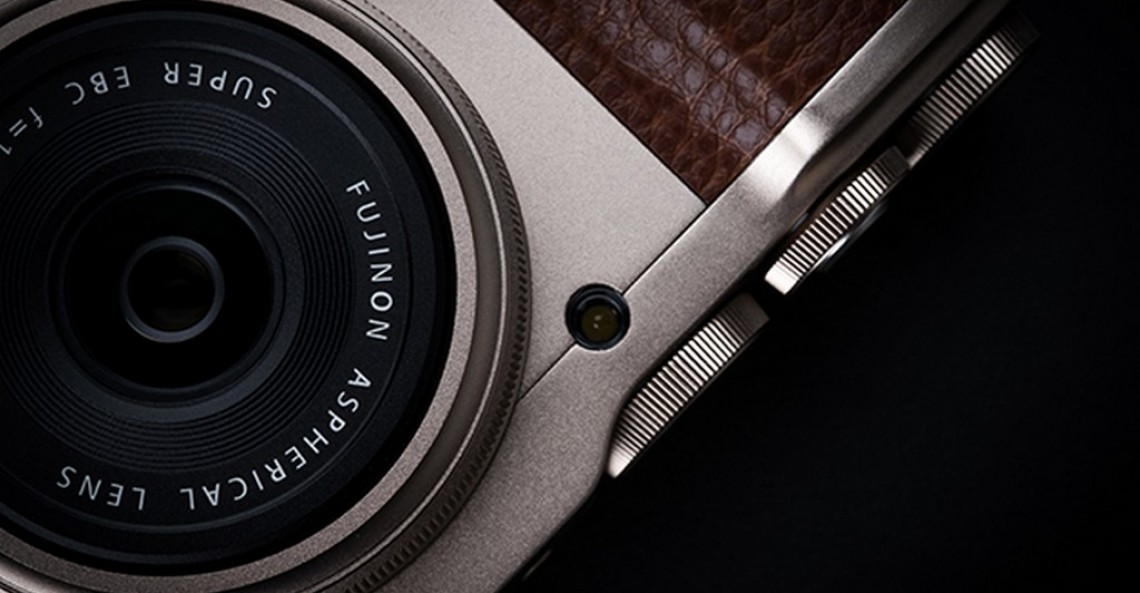Fujifilm XF10