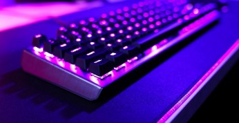 Cooler Master CK530 - mała klawiatura mechaniczna dla graczy