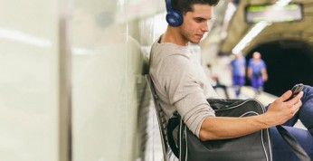 JBL Tune 500BT - polski debiut nausznych słuchawek bezprzewodowych