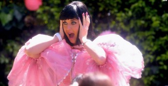 Katy Perry w zakręconym teledysku 
