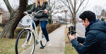 Steadicam Volt - zaawansowany stabilizator do filmowania smartfonem